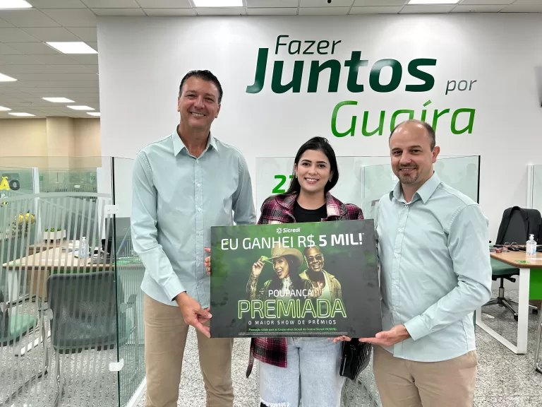 Associada da Sicredi em Guaíra ganha R$ 5 mil na campanha Poupança Premiada