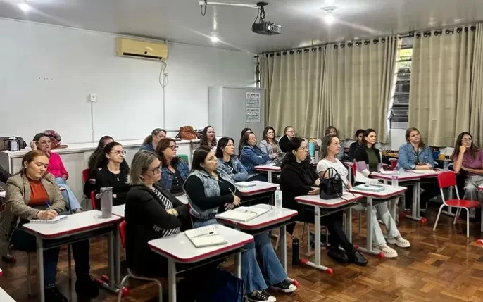 Professores da rede municipal participam de planejamento