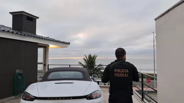 PF deflagra operações contra fraudes cibernéticas, lavagem de dinheiro e tráfico de drogas