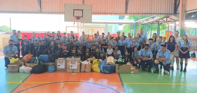 Campanha do Agasalho do Grupo Escoteiro Rocha Eterna encerra com gesto coletivo de amor e solidariedade