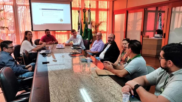 Impacto da reforma tributária é tema de encontro entre secretarias de Marechal Rondon