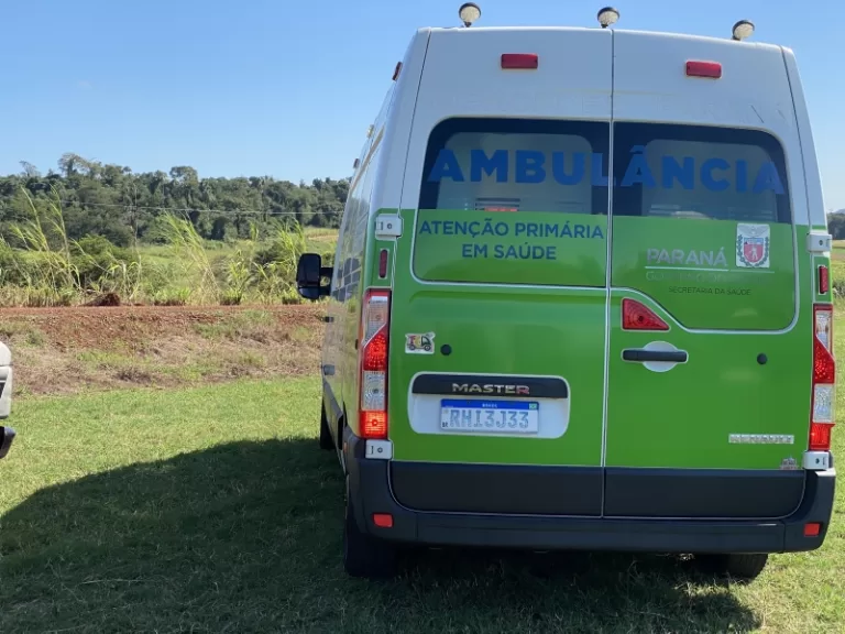 Rapaz fica ferido em acidente em estrada rural de Mercedes
