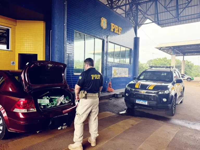 PRF apreende maconha em veículo da Bahia na BR-163 em Guaíra