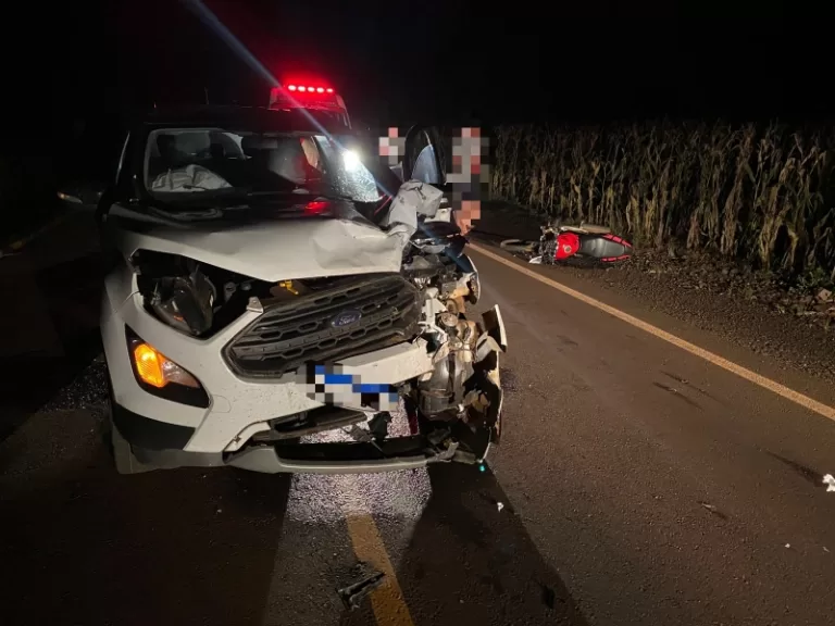 Motociclista de 20 anos morre após se envolver em acidente no interior de Mercedes