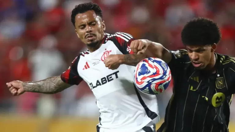 Flamengo fecha primeira fase do Mundial com empate com o Los Angeles
