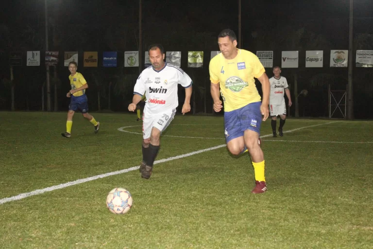 Municipal de Futebol Suíço Máster e Veterano começa na próxima semana