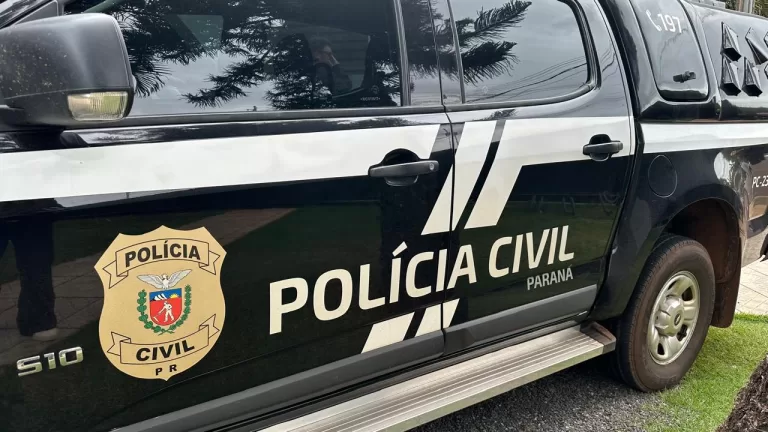 Polícia prende homem que tentou atrair crianças para o carro