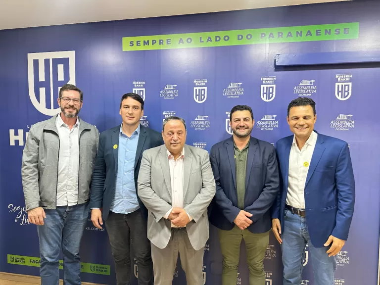 Prefeito Adriano Backes cumpre agenda em Curitiba e apresenta demandas do município