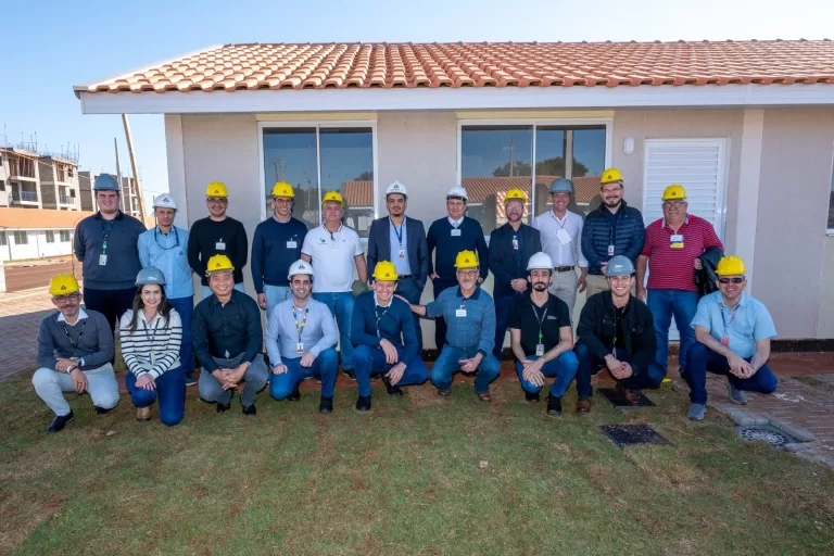 Presidente do CREA/PR destaca qualidade e inovação do Projeto Moradias da Itaipu Binacional
