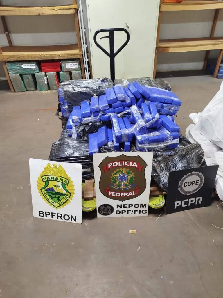 Polícia apreende mais de 300 quilos de maconha