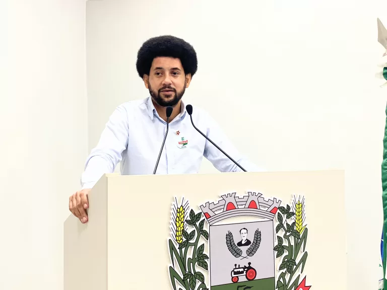 Fernando Nègre questiona demora na liberação da ambulância do Samu 192 enviada a Marechal Rondon