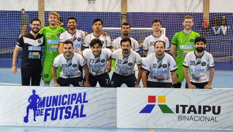 Bianchessi e Aston Peita estreiam com vitória no Municipal de Futsal