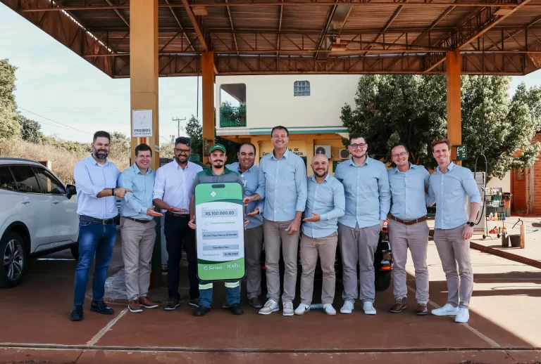 Associado do Sicredi em Marechal Rondon recebe prêmio de R$ 100 mil do Sorteio do Seguro de Vida Icatu Coopera