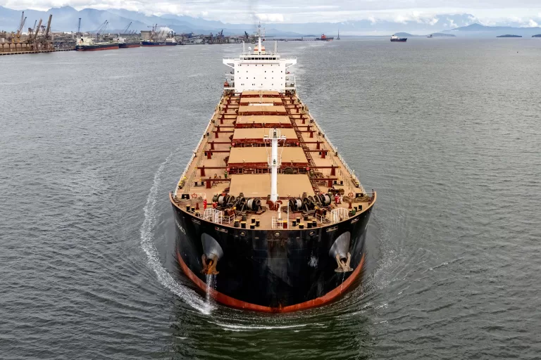 Movimentação geral nos portos paranaenses cresce 6,8% no primeiro quadrimestre