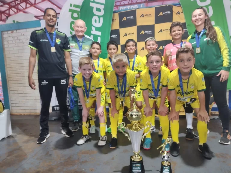 Sub-9 da AACC é bicampeão da Copa Amizade de Futsal