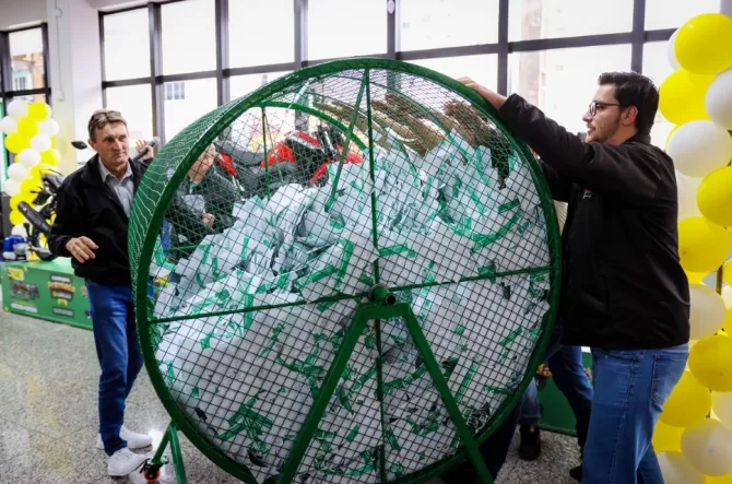 Cooperativa Cercar realiza 1º sorteio da Campanha Premiada 2025 em comemoração aos 52 anos