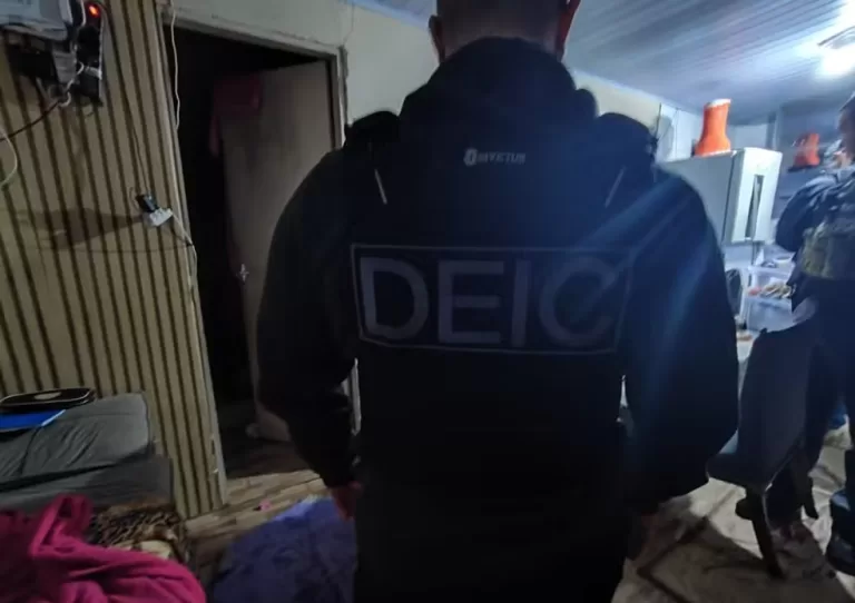 Quadrilha que furtava caminhões no Brasil e levava ao Paraguai é alvo de ação em SC e PR