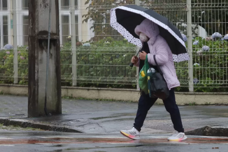 Primeira semana de junho tem chuva moderada em todo o Paraná