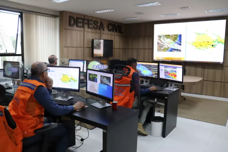 Defesa Civil do Paraná renova sistema do radar meteorológico de Cascavel