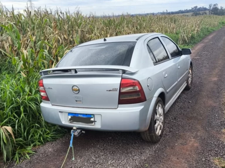 Carro roubado em Terra Roxa é recuperado pela Guarda Municipal em Guaíra