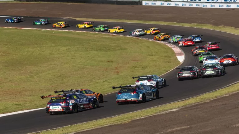 Calendário da Stock Car 2025 é alterado e 5ª etapa será em Cascavel