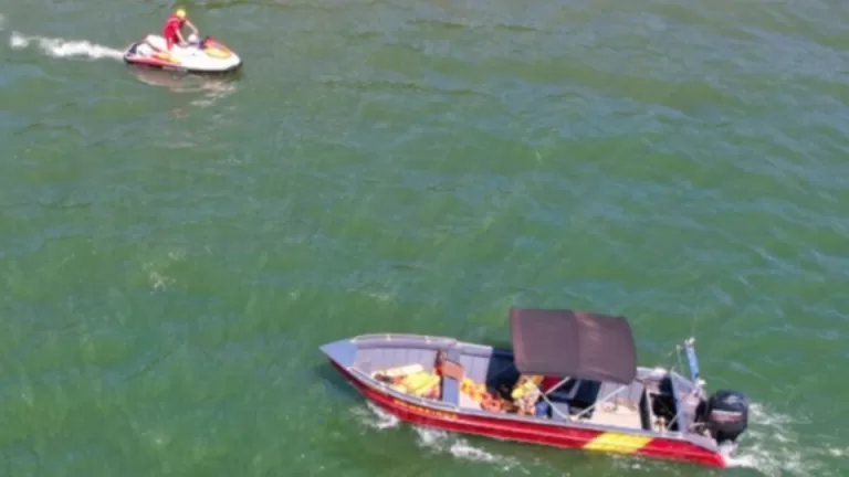 Bombeiros fazem busca por pescador desaparecido no Lago de Itaipu em Missal