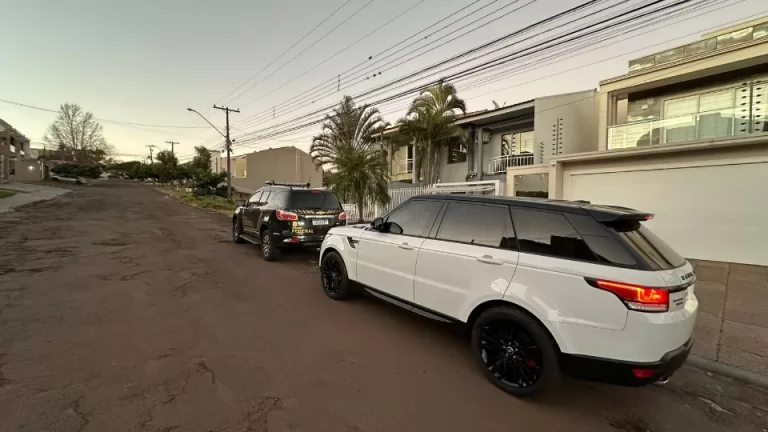 PF desmantela organização criminosa ligada ao tráfico e à lavagem de dinheiro