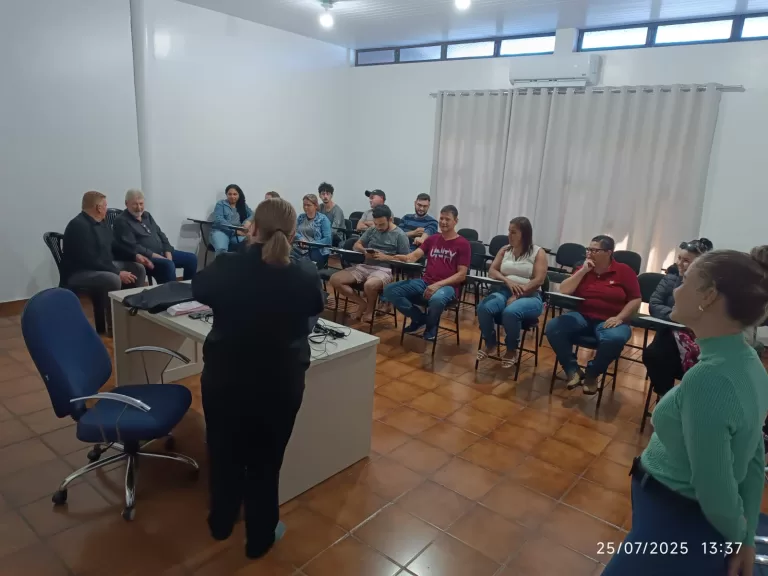 Catadores de Quatro Pontes participam de oficina sobre saúde mental promovida pela Itaipu