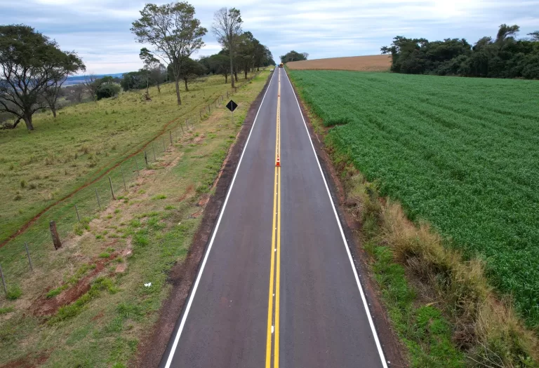 Revitalização da estrada Mercedes/Três Irmãs entra na reta final com pintura da sinalização