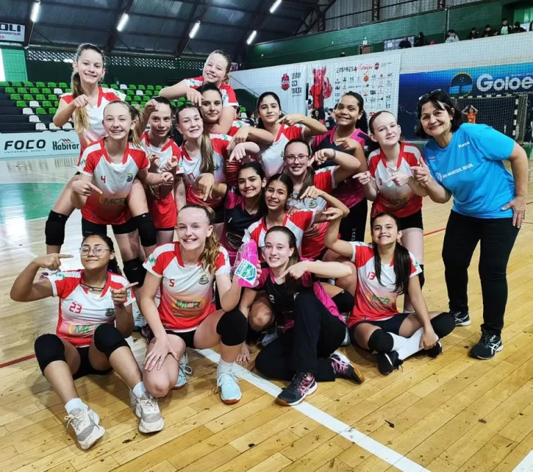 Mercedes é vice-campeã paranaense de handebol feminino