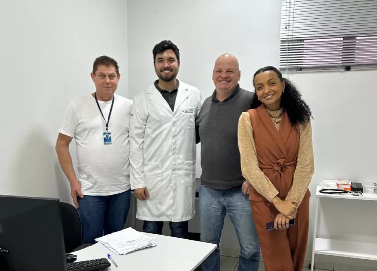 Quatro Pontes amplia atendimentos especializados em saúde com início em ortopedia e fonoaudiologia