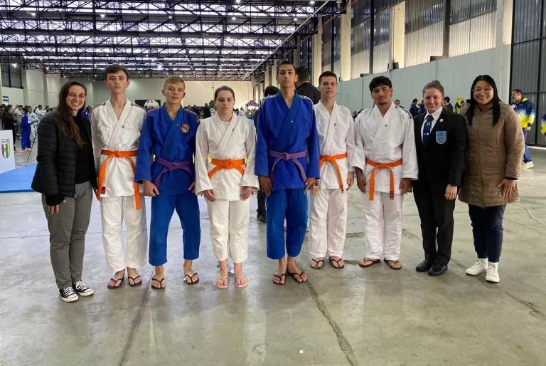 Rondonenses da Associação de Judô Fujiyama conquistam medalhas no Campeonato Paranaense