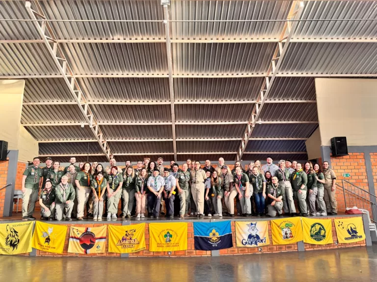 Encontro reúne chefes lobinhos em dia de troca de experiência e homenagem em Marechal Rondon