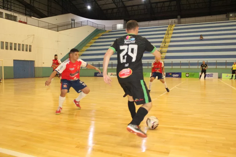 Municipal de Futsal Masculino define confrontos mata-mata nas Chaves Ouro e Prata