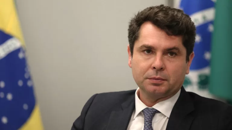 Presidente da Assembleia propõe lei que cria cadastro estadual de condenados por crime de estupro