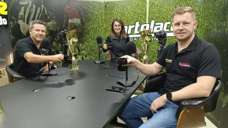 Acompanhe Cartolaço no O Presente