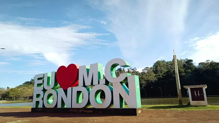 Fim de semana começa com sol, mas termina com chuva intensa na região Oeste
