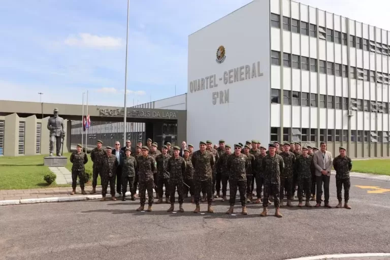 Exército abre processo seletivo para militares temporários no Paraná; saiba como participar