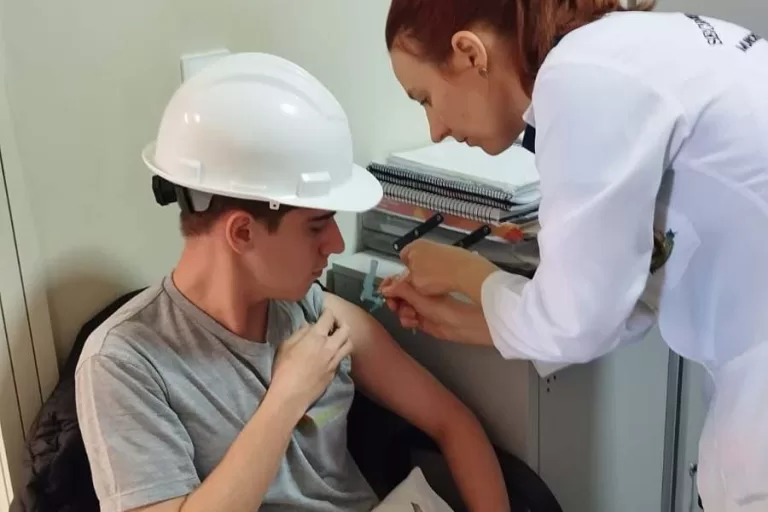 Com 3,5 milhões de pessoas vacinadas, taxa de detecção de Influenza cai para 4% no Estado