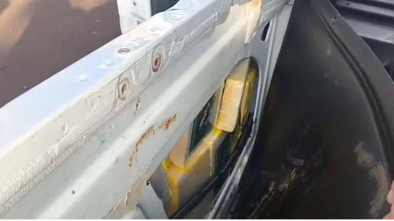 Quase 70 quilos de cocaína são apreendidos em fundo falso de veículo em Medianeira