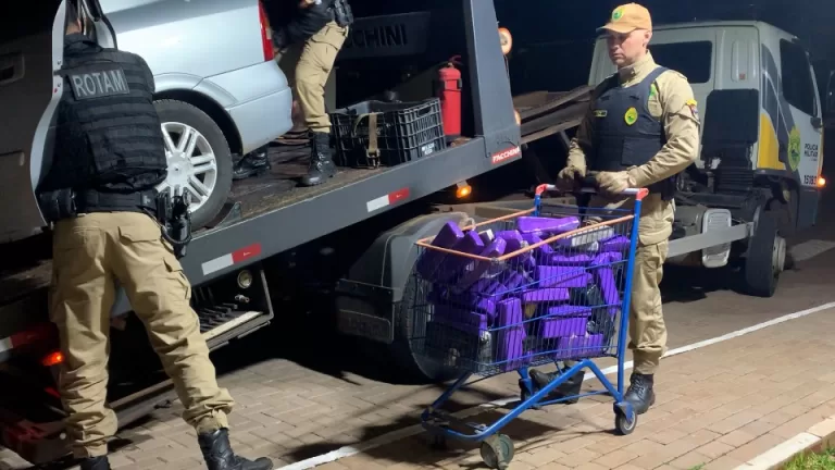 Mais de 200 quilos de maconha são apreendidos após perseguição de 100 km na BR-277