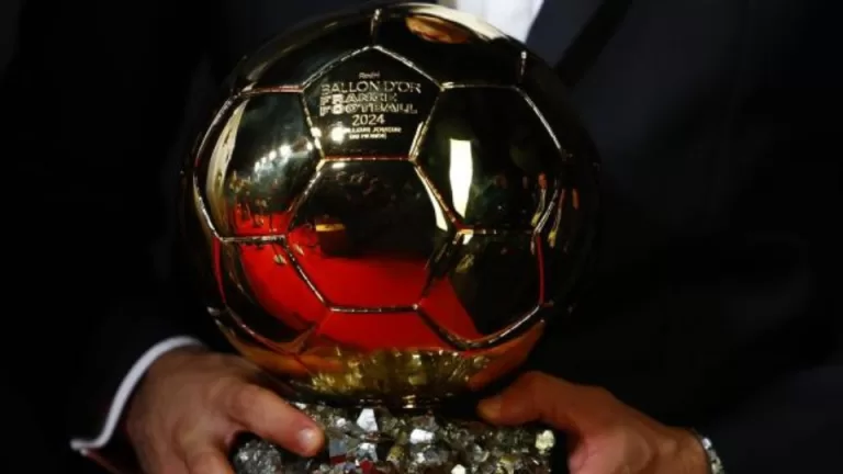 France Football anuncia os 30 indicados à premiação da Bola de Ouro de 2025