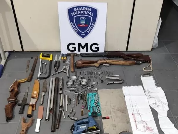 Homem é preso com arsenal de armas caseiras em Guaíra