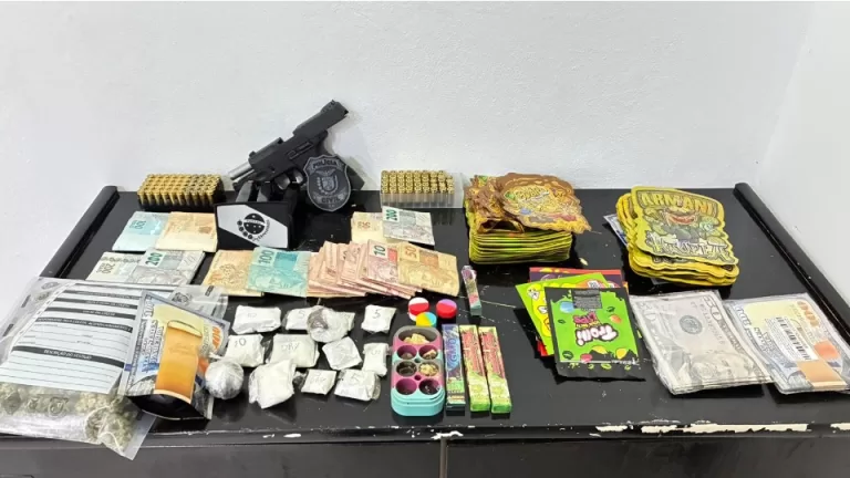 Operação Remessa Frustrada cumpre mandados em Maringá e Balneário Camboriú