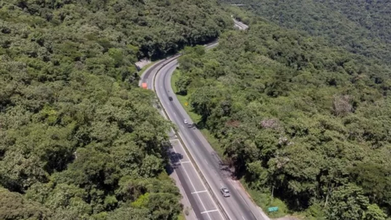 Tarifas de pedágio ficarão mais caras em oito praças do lote 2 no Paraná; saiba quais
