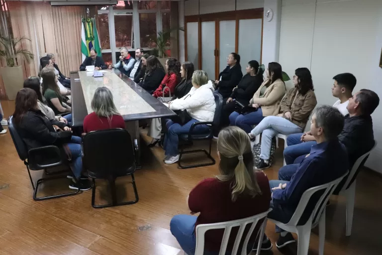 20 novos servidores públicos tomam posse de cargos em secretarias de Marechal Rondon