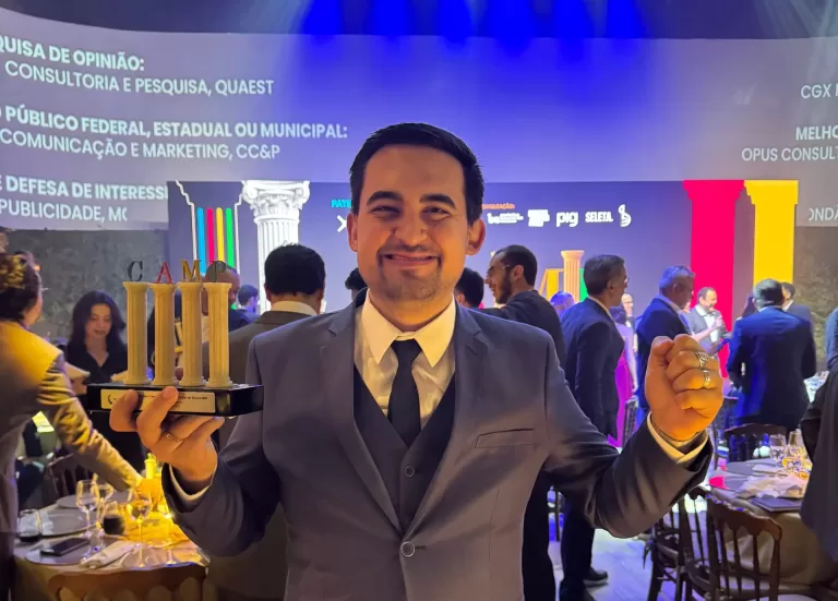 Vereador Juca recebe Oscar do Marketing Político nacional por sua campanha de reeleição