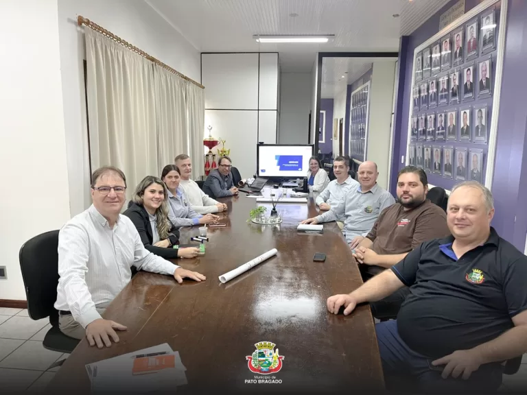 Comitê Gestor de Pato Bragado participa da reunião de planejamento do Programa Cidade Empreendedora