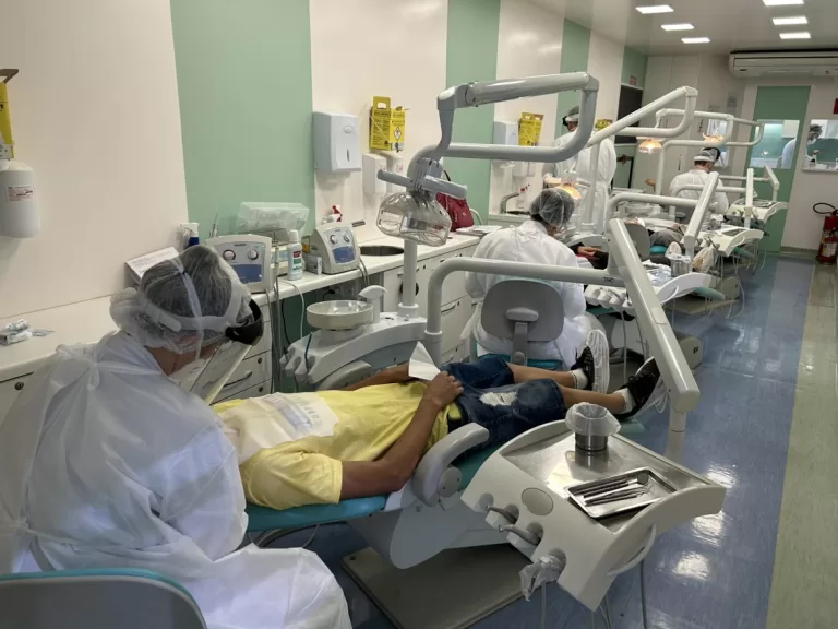 Mercedes reforça atenção à saúde bucal com 1.500 atendimentos gratuitos