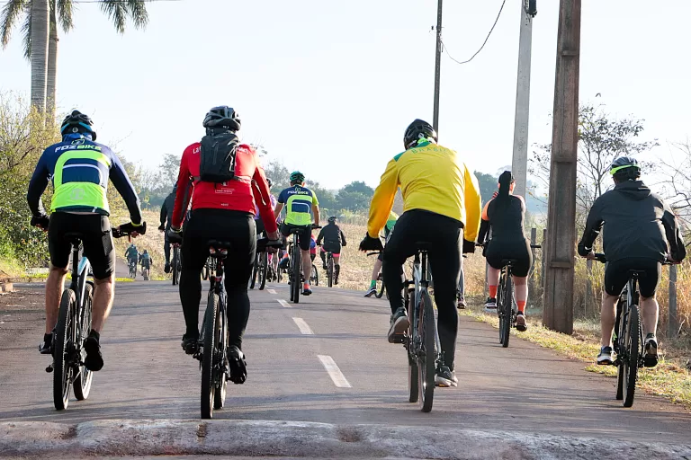 Serranópolis do Iguaçu recebe 13ª etapa do Cicloturismo com foco em pontos turísticos